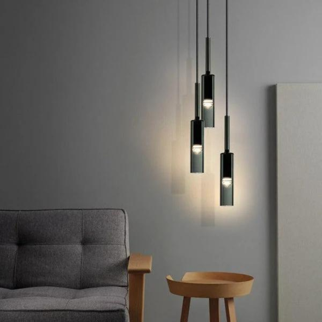 Donkere glazen hanglamp met verstelbare ophanging en modern design