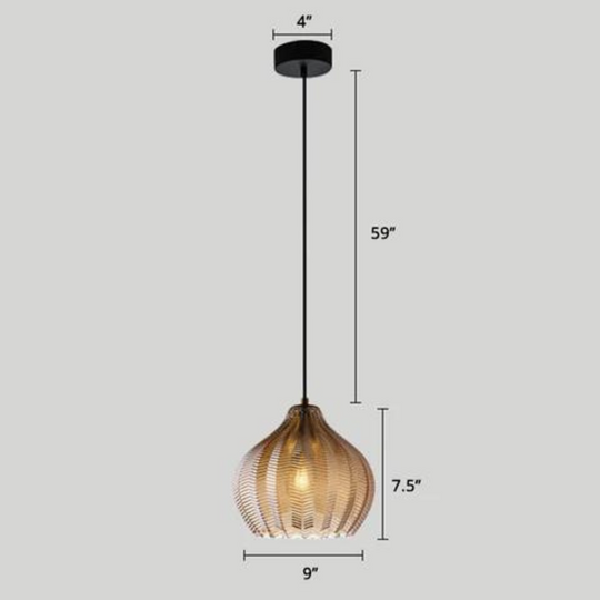 Moderne glazen hanglamp met Scandinavisch design voor sfeervolle verlichting