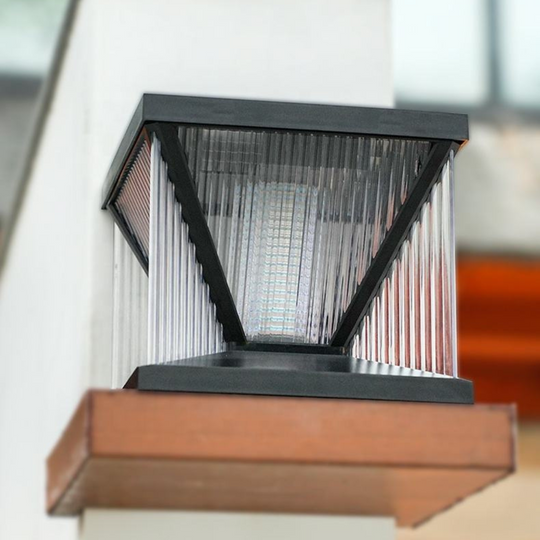 Buiten LED Tuinlamp op Zonne-energie – Stijlvol en Milieuvriendelijk voor Terras en Tuin