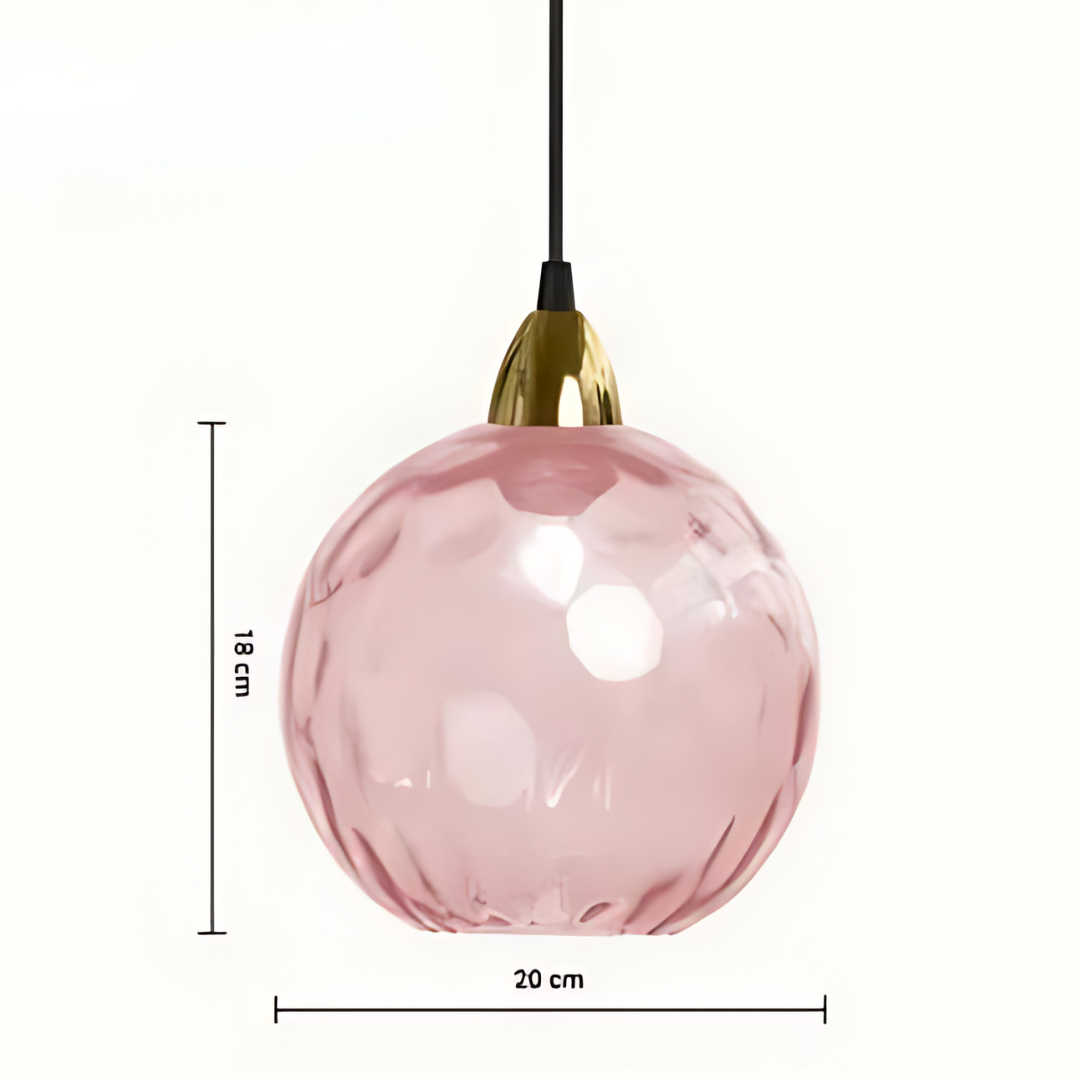 Elegante glazen bol hanglamp met sfeervolle verlichting