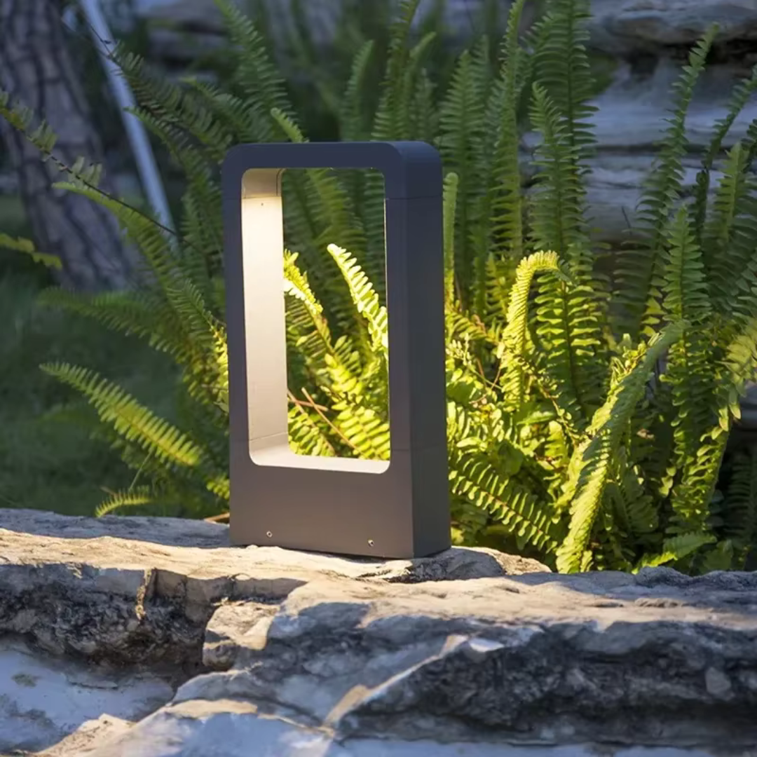 Bodem Tuinlamp – Duurzaam Ontwerp met Subtiele LED-Verlichting