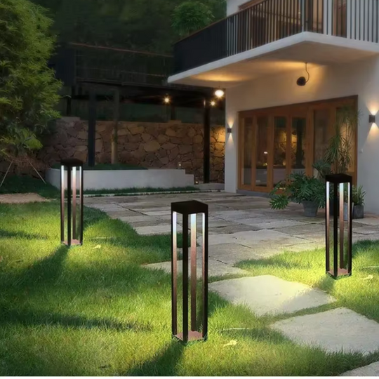 Bodem Tuinlamp – Duurzaam Ontwerp met Subtiele LED-Verlichting