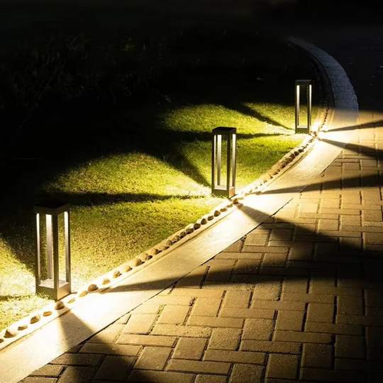 Bodem Tuinlamp – Duurzaam Ontwerp met Subtiele LED-Verlichting