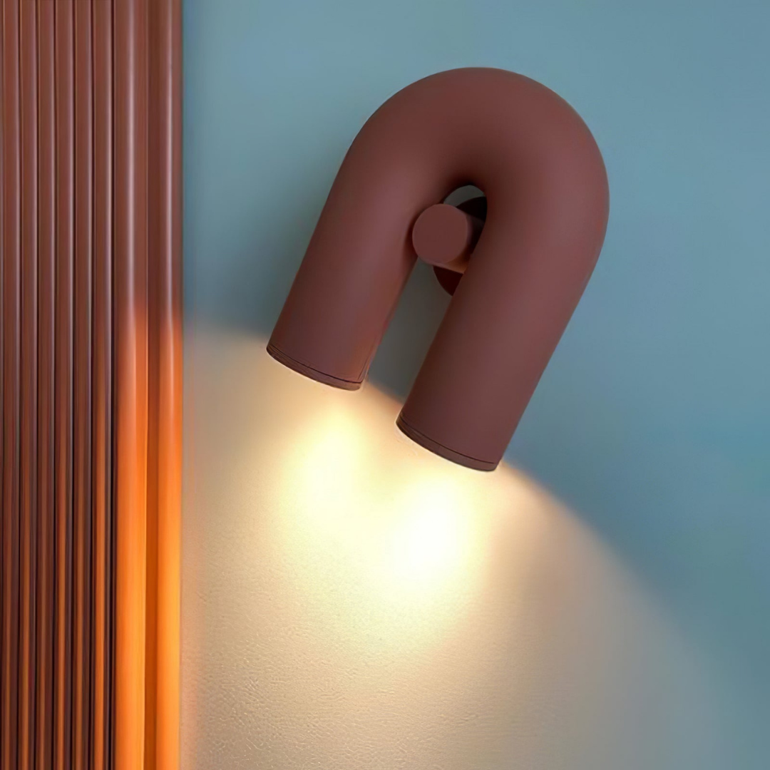 Verstelbare Wandlamp met Dynamisch Design - Speels en Elegant