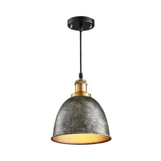 Industriële hanglamp met antiek ontwerp voor een robuuste sfeer