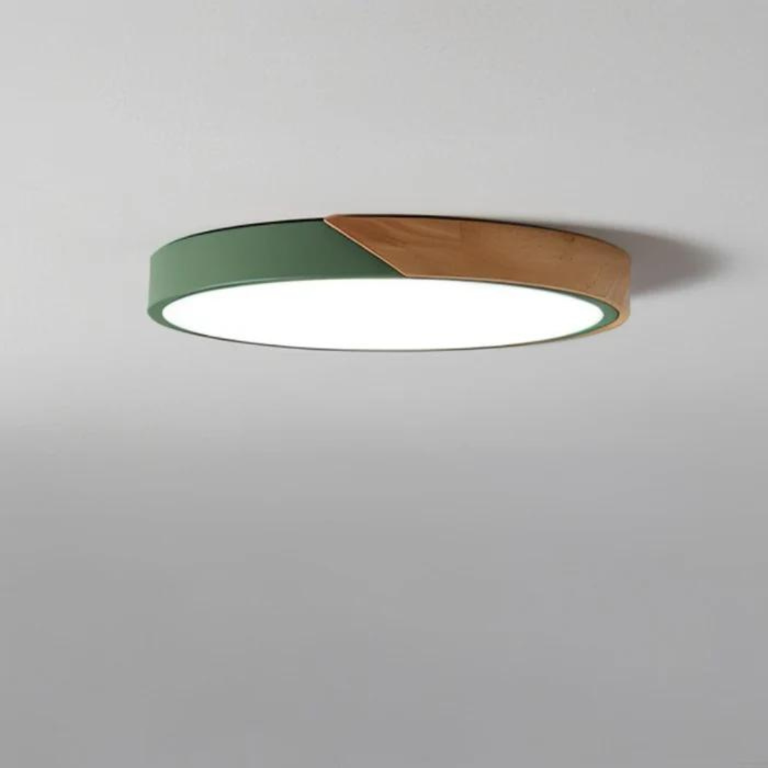 Stijlvolle plafondlamp met houten frame en geïntegreerde LED-verlichting