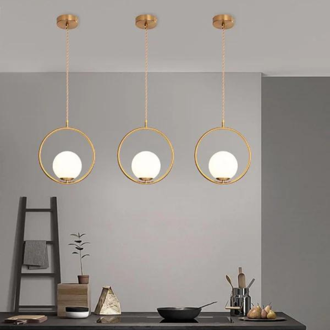 Minimalistische hanglamp met lantaarnontwerp van metaal en glas