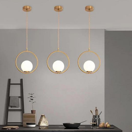 Minimalistische hanglamp met lantaarnontwerp van metaal en glas