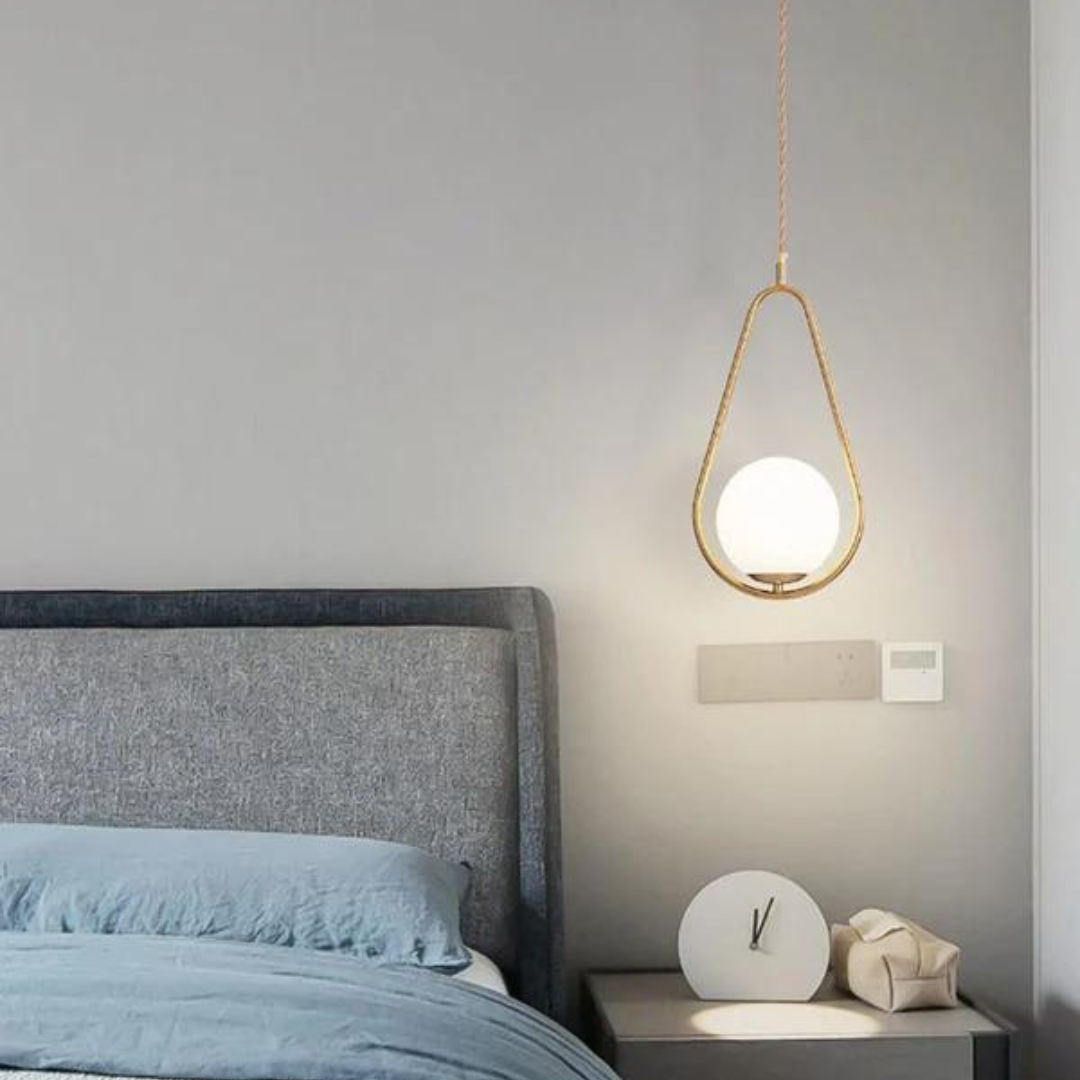 Minimalistische hanglamp met lantaarnontwerp van metaal en glas