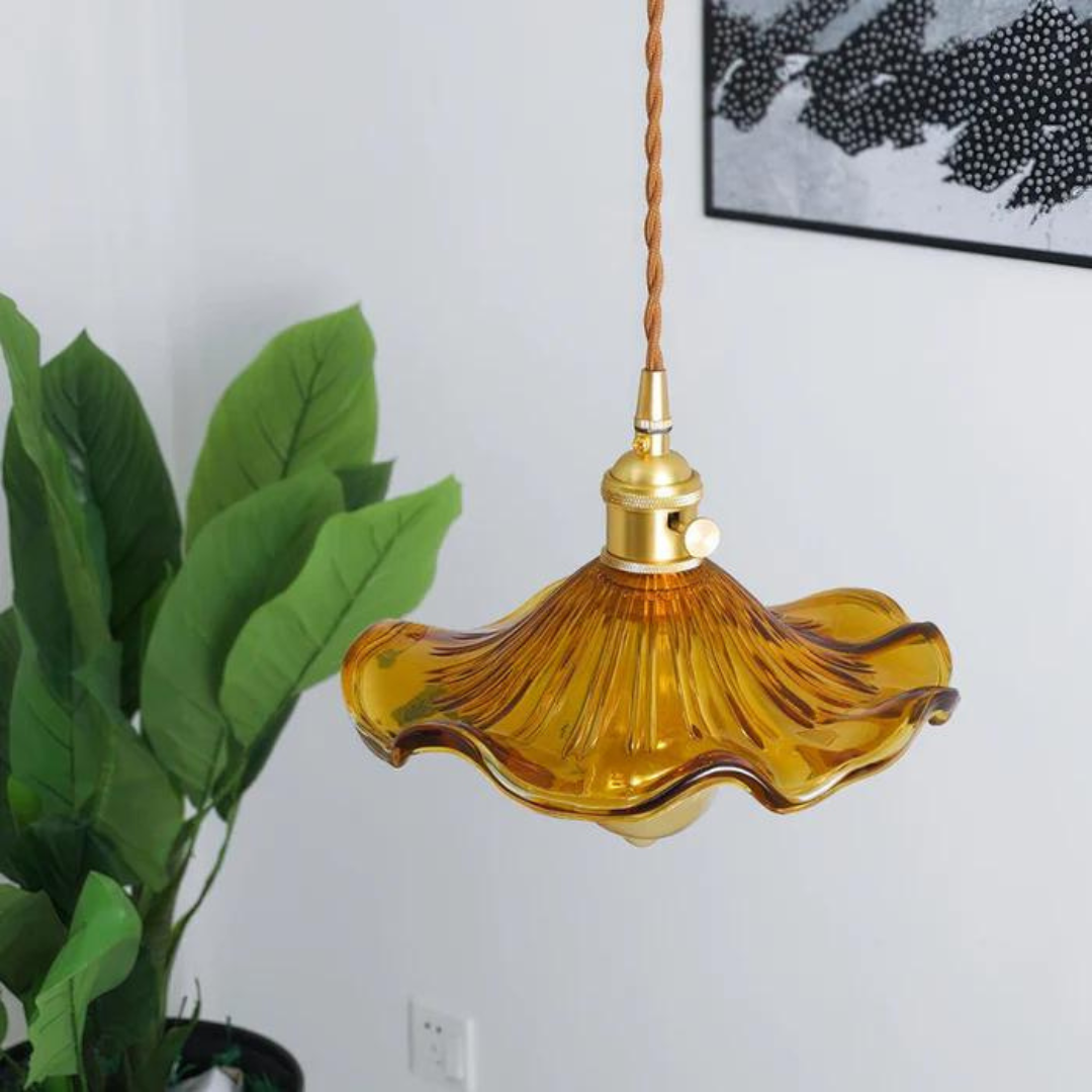 Elegante hanglamp met bloemendessin en verstelbare ophanglengte