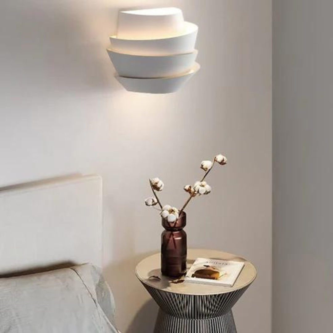 Dubbele wandlamp van ijzer met Scandinavisch design