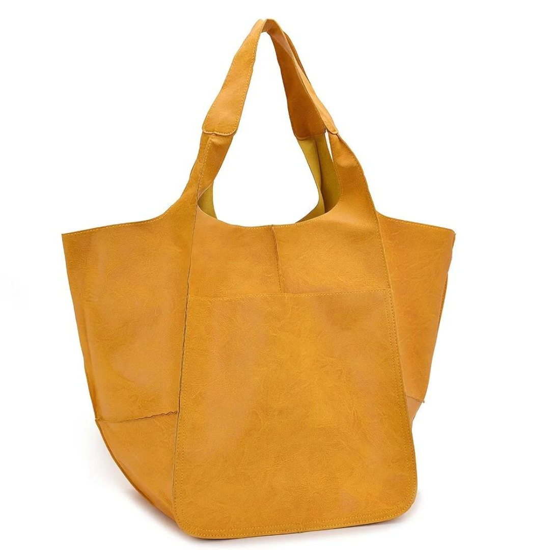 Ruime Leren Tote Bag met Elegant Design en Veilige Sluiting