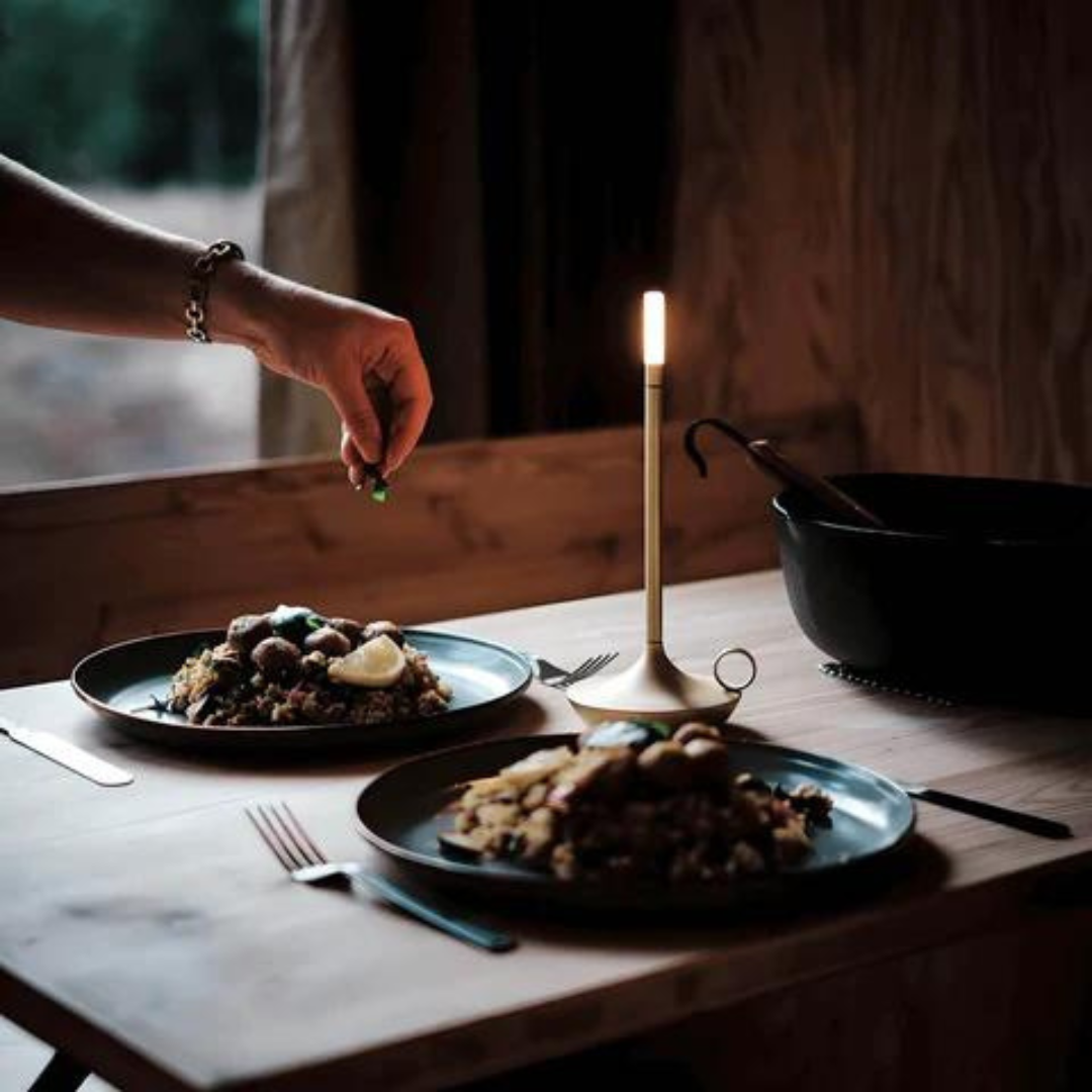 Slanke Kandelaarlamp met Dimbaar Licht en USB-oplaadfunctie