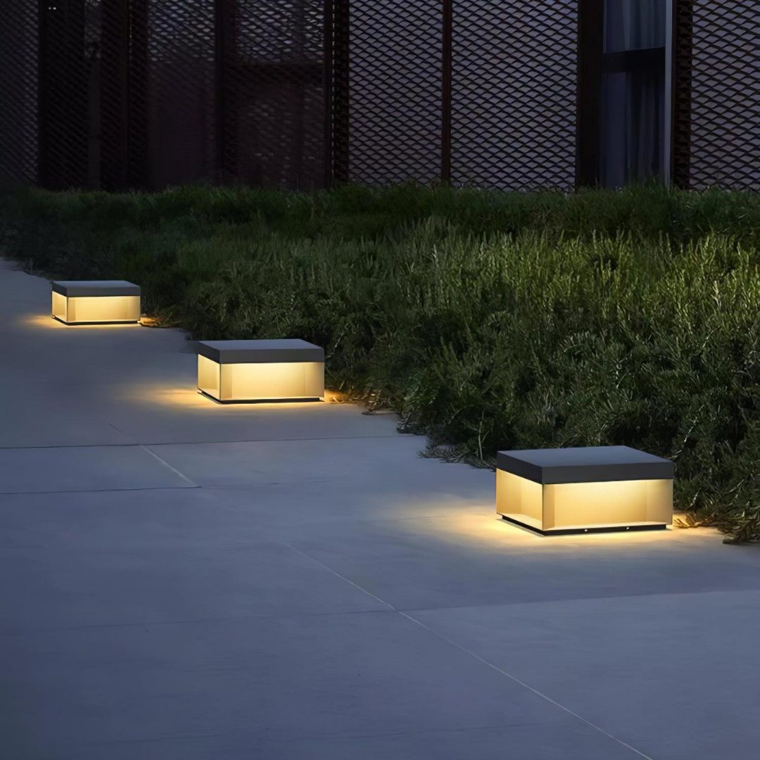 Buitenlamp op Zonne-energie – Duurzaam en Weerbestendig voor Tuin en Patio