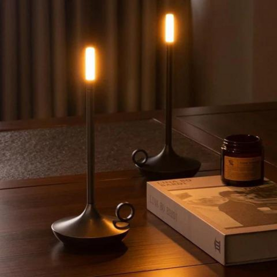 Slanke Kandelaarlamp met Dimbaar Licht en USB-oplaadfunctie