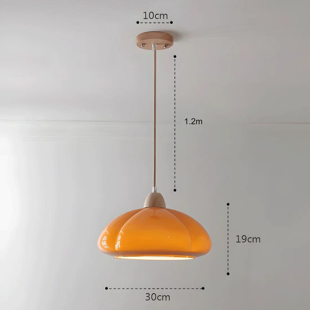 Retro hanglamp met pompoenvormige glazen kap en houten voet