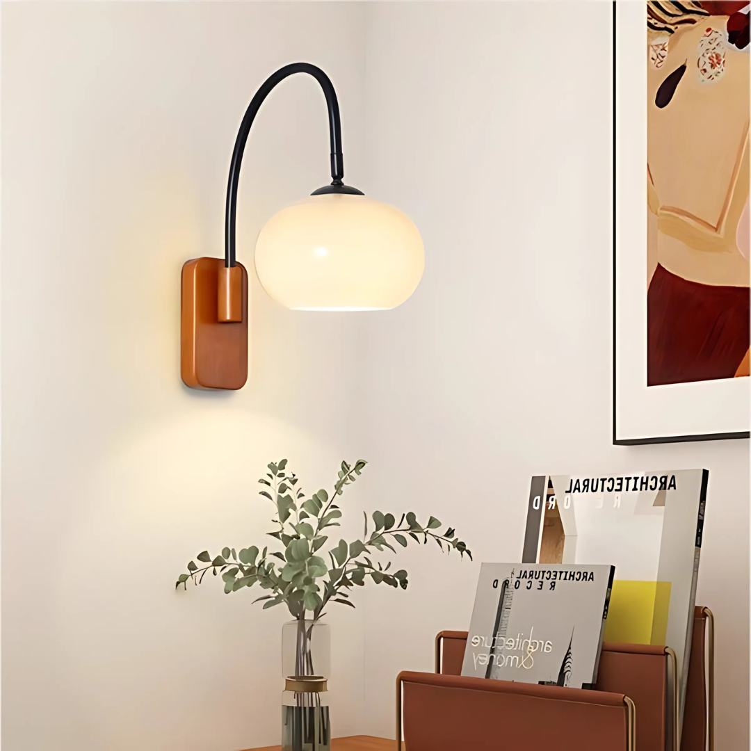 Bauhaus Draaibare Wandlamp met Glazen Kap