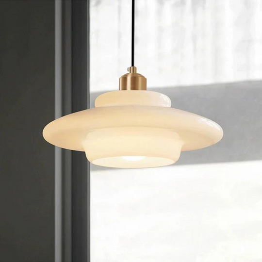 Stijlvolle glazen hanglamp met minimalistisch design voor elke ruimte