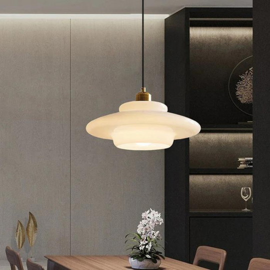 Stijlvolle glazen hanglamp met minimalistisch design voor elke ruimte