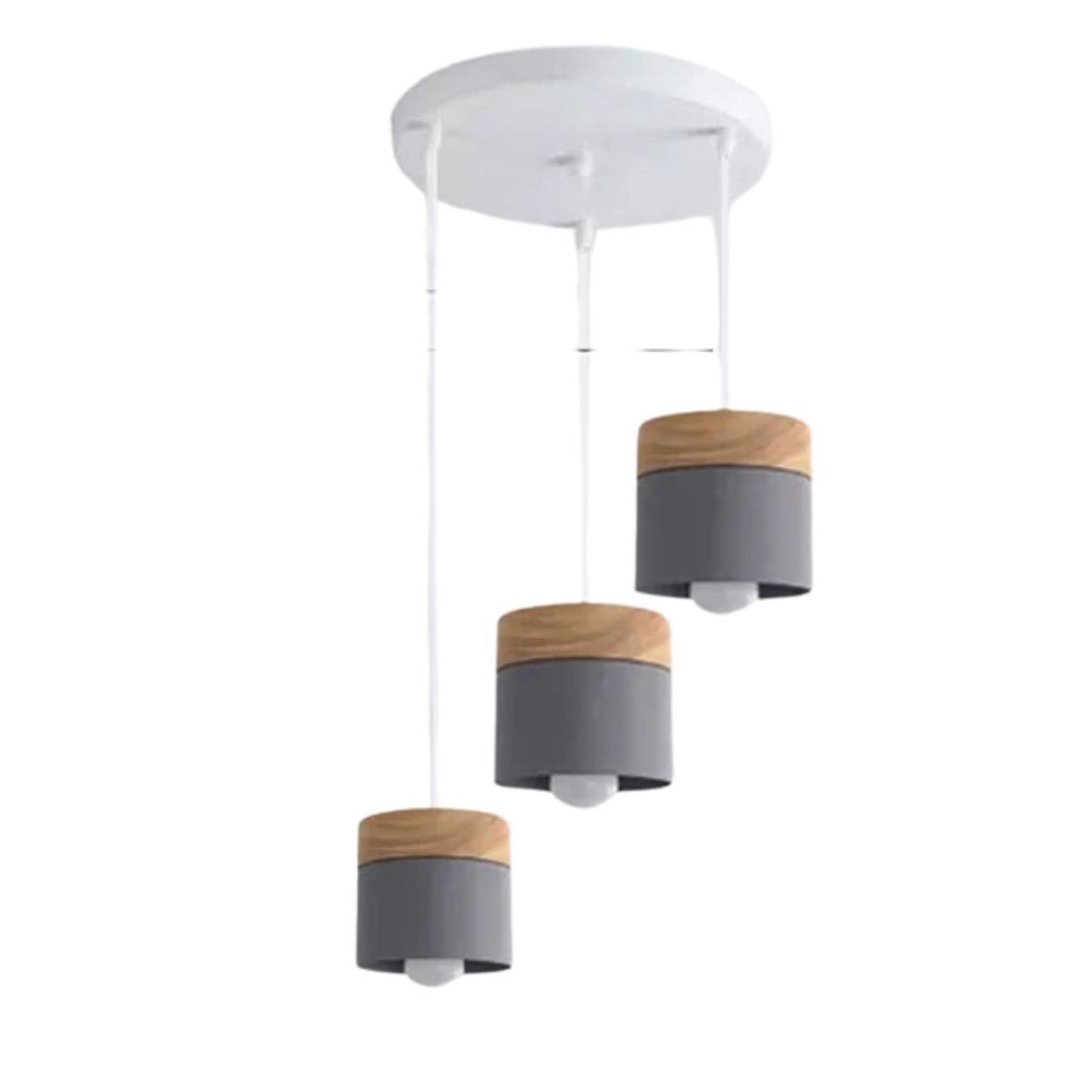 Moderne plafondlamp in hout en metaal met opvallend design