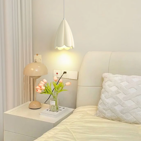 Hanglamp in Franse stijl - Crèmekleurig glas met rustieke charme