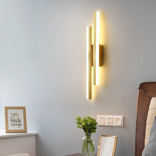 Moderne LED Wandlamp met Langwerpig Ontwerp en Energiezuinige Verlichting