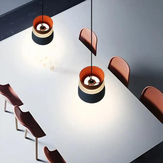 Kleurrijke LED hanglamp met elegant design - Moderne stijl, energiezuinig