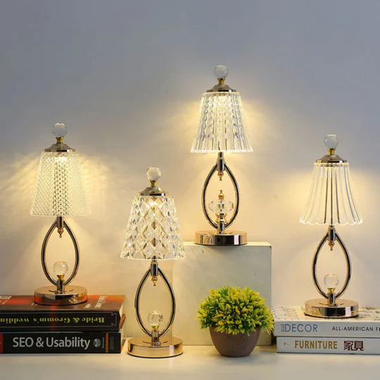 Vintage Tafellamp met Kristal – Luxe Ontwerp en Sfeervolle Verlichting