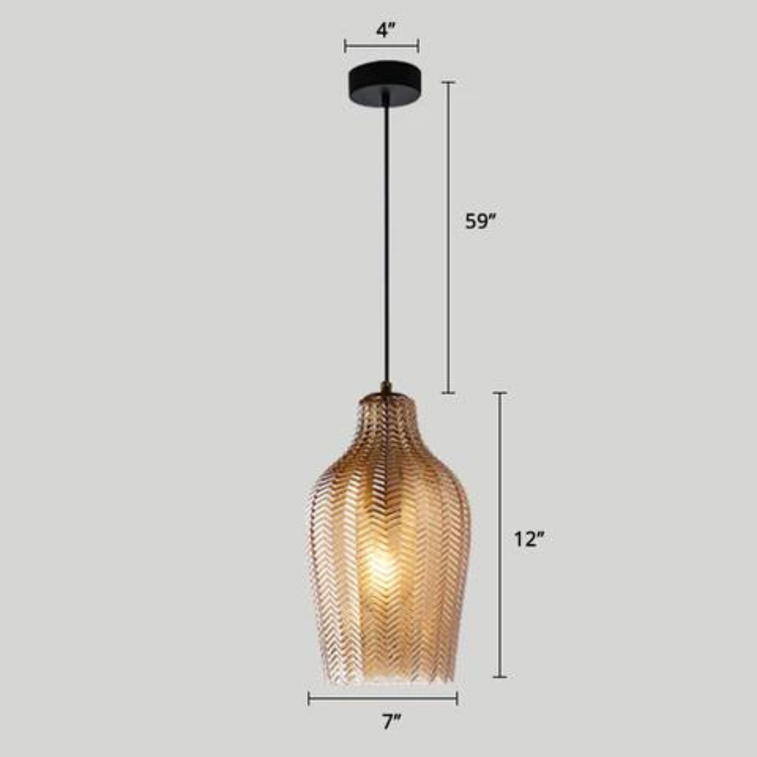 Moderne glazen hanglamp met Scandinavisch design voor sfeervolle verlichting