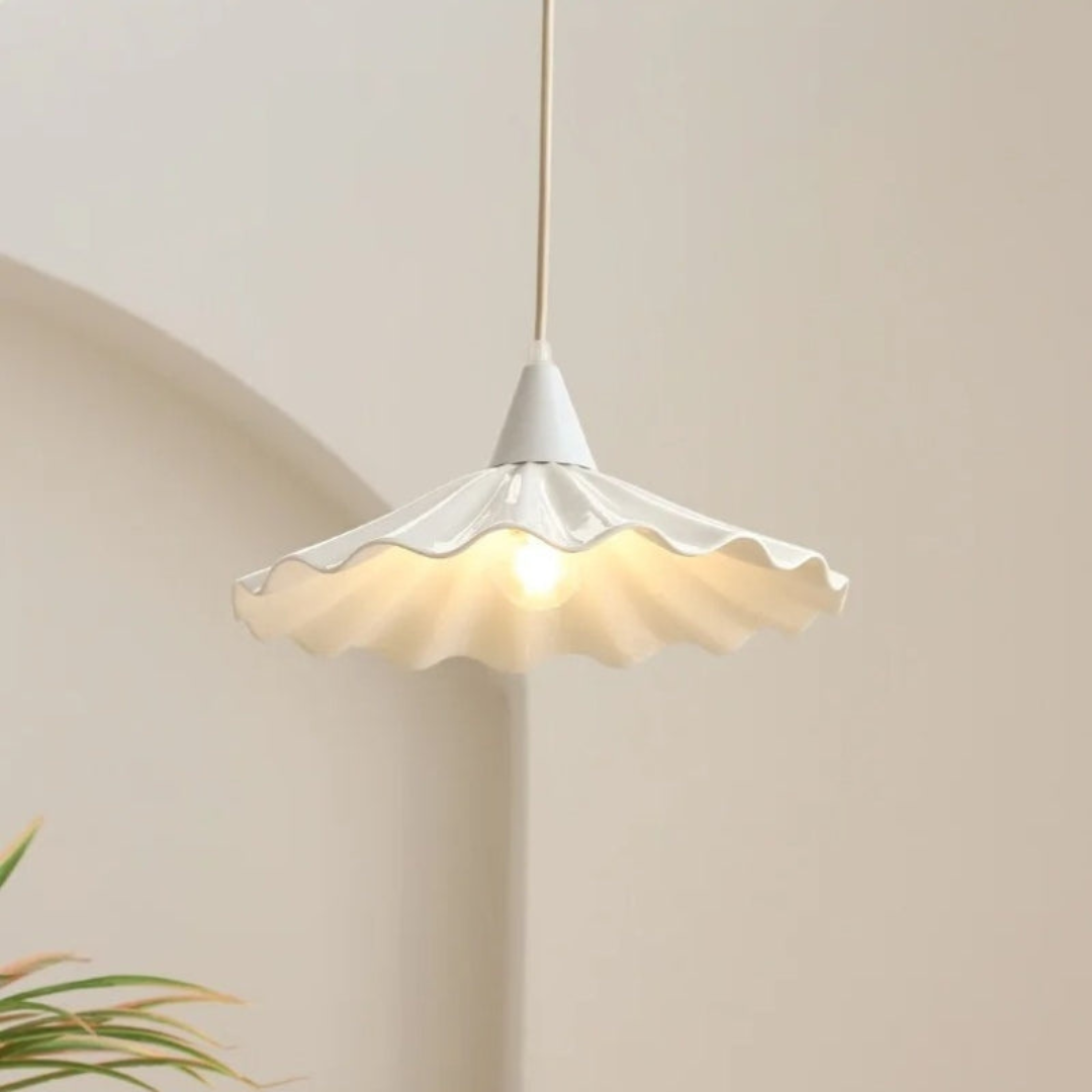 Witte Keramische Hanglamp met Geribbelde Kap