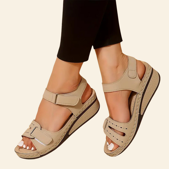 Sofia - Comfortabele sport sandalen met sleehak