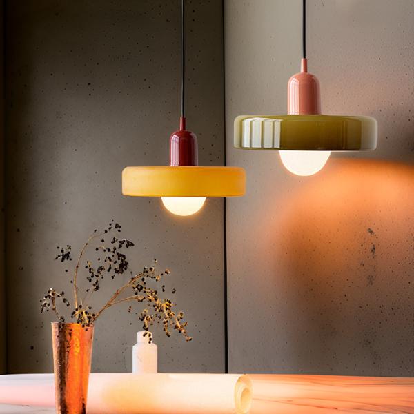 Voss' - Bauhaus hanglamp met gekleurd glas en modern design